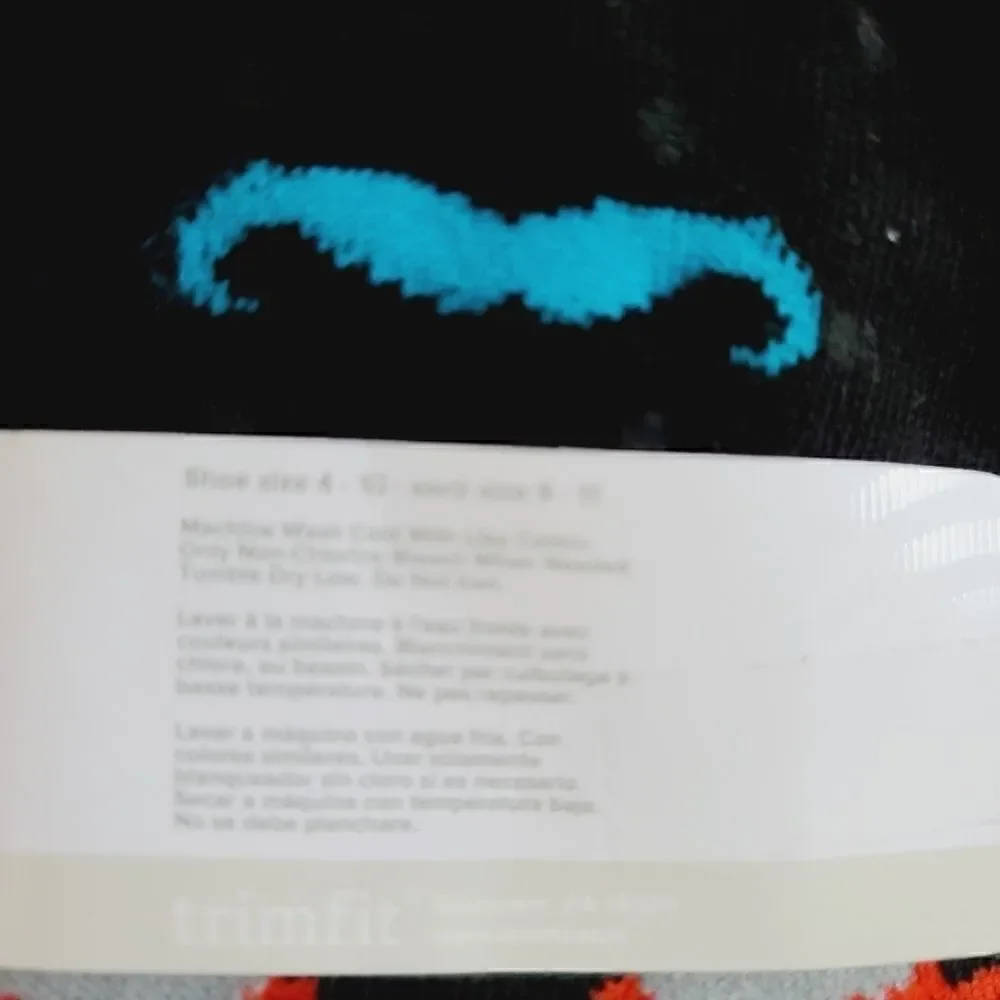 4 Pair of Trimfit socks!